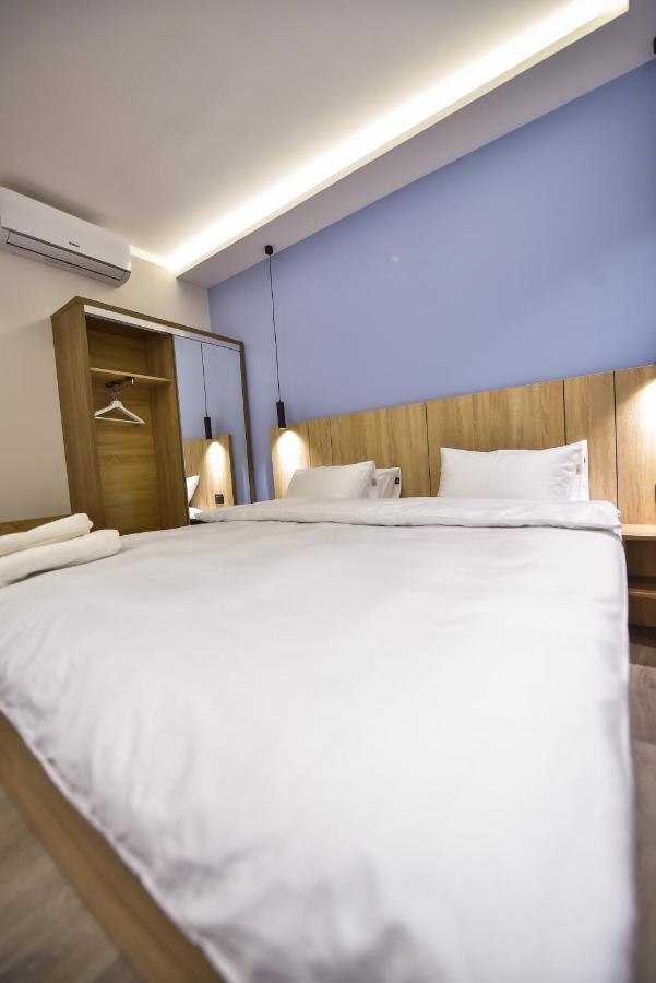 Baron Boutique Hotel Erévan Extérieur photo