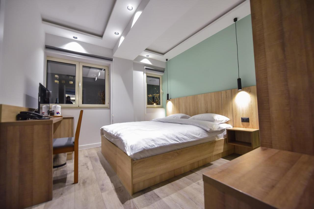 Baron Boutique Hotel Erévan Extérieur photo